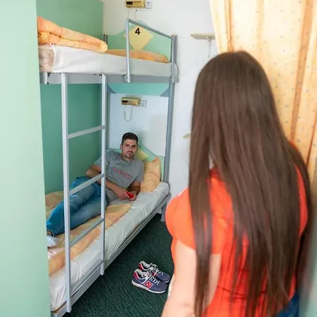 Hostel Mp