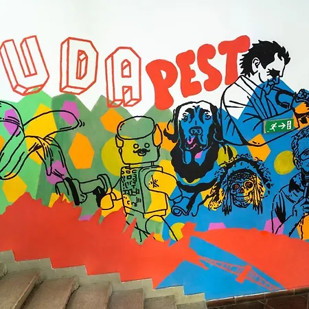 Mp * Budapest