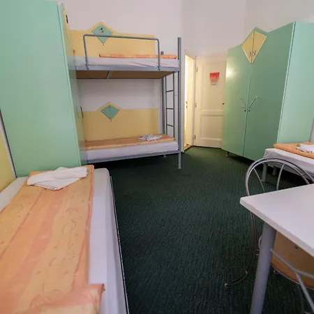 Mp * ブダペスト